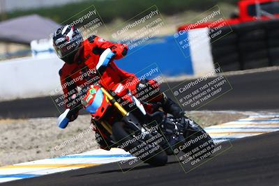 media/Jun-07-2025-TrackDaz (Sat) [[4413525952]]/C Group/1240pm (Turn 1)/